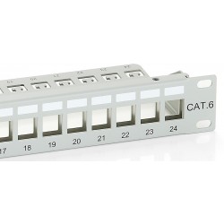 767124, 19“ празен панел 24 порта за cat.6, supp.bar, Eq